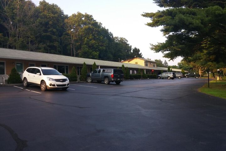 Fairbridge Inn Express