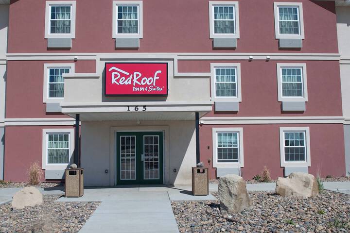Hotel 5 of 34