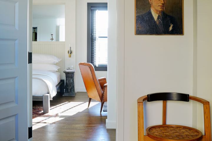 Room 29 of 44