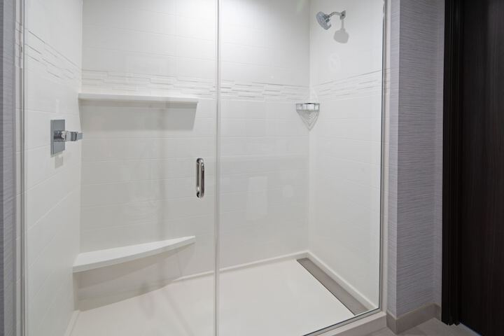 Room 15 of 29