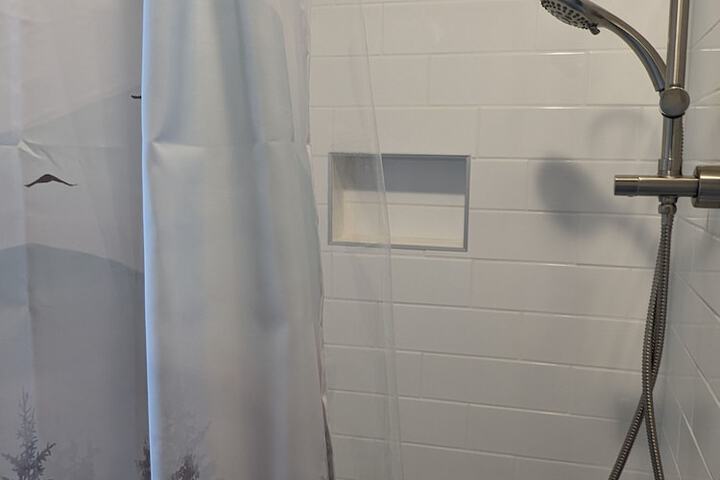 Room 16 of 29