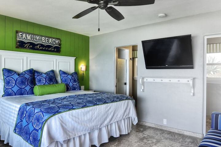 Beachcomber Inn