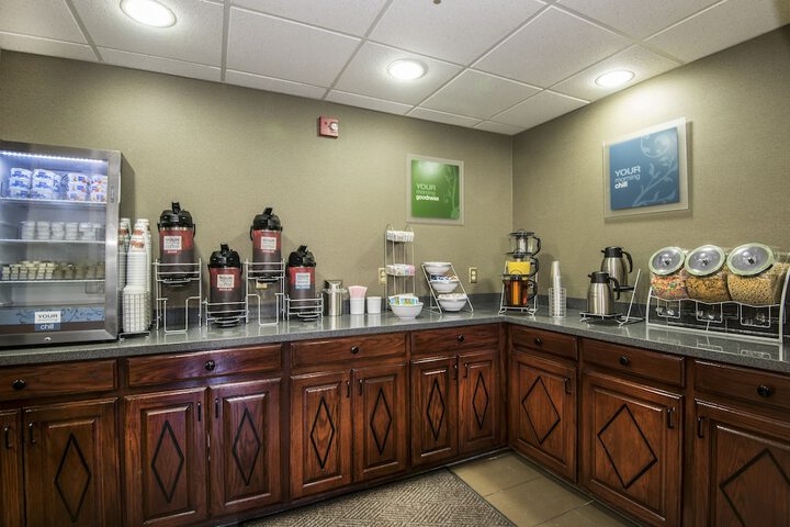 Breakfast/Coffee Service 50 of 57