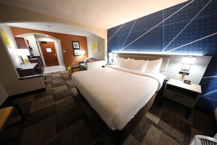 Comfort Inn & Suites Hutchinson