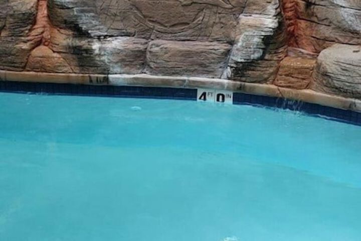 Pool 8 of 54