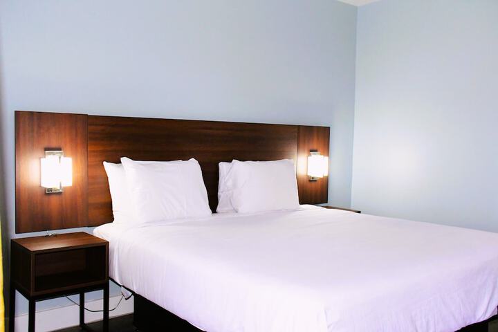 Room 48 of 56