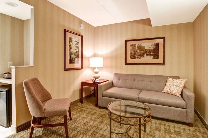 DoubleTree Fallsview Resort & Spa by Hilton Niagara Falls