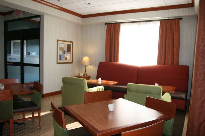 Hotel Interior 6 of 31