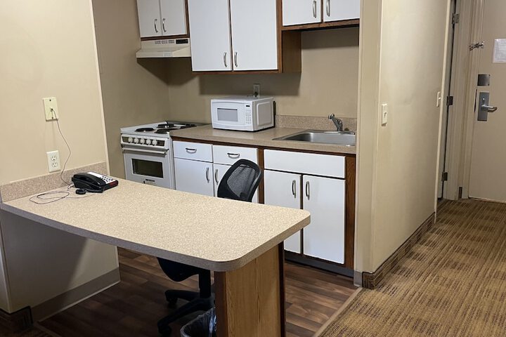 Room 14 of 18