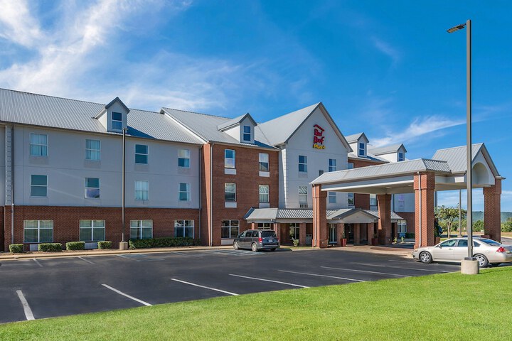 Hotel 4 of 33