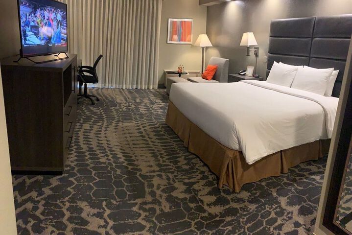 Room 47 of 83
