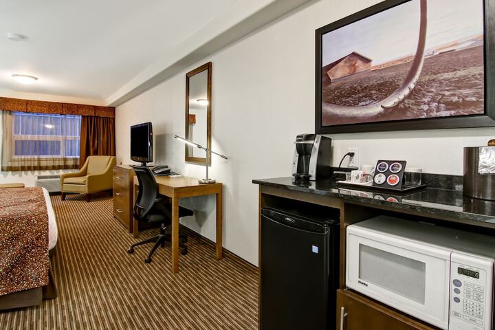 Room 9 of 27