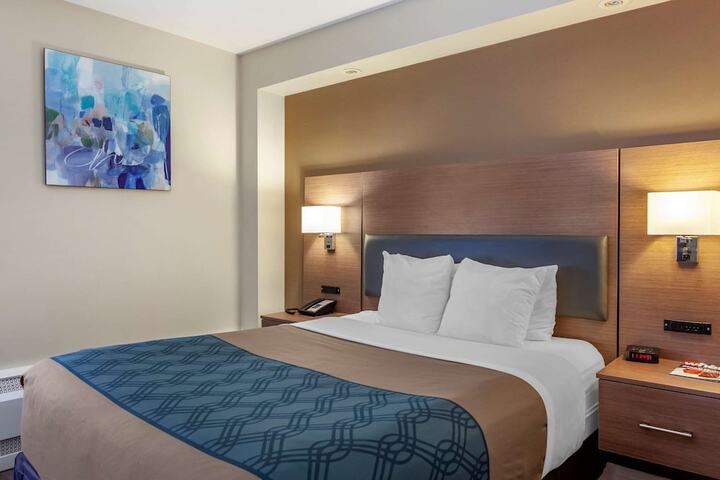 Room 14 of 40