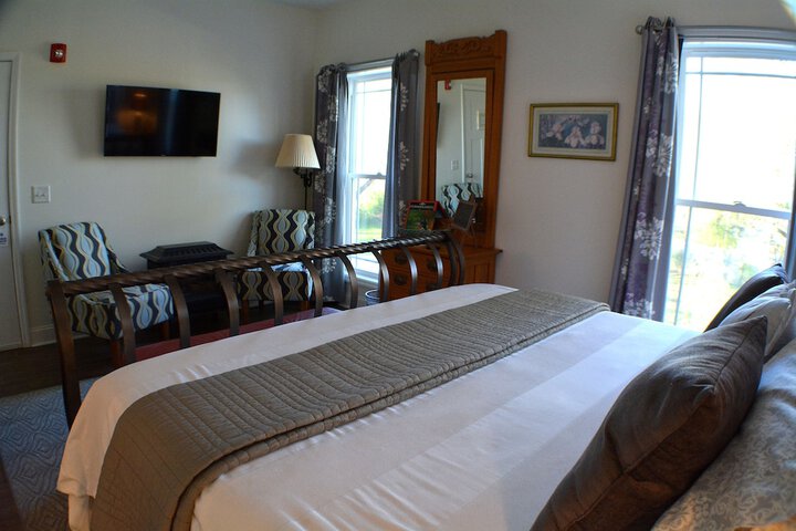 Room 13 of 56