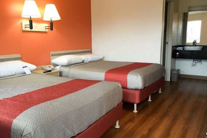 Motel 6 Roseville MN - Minneapolis North
