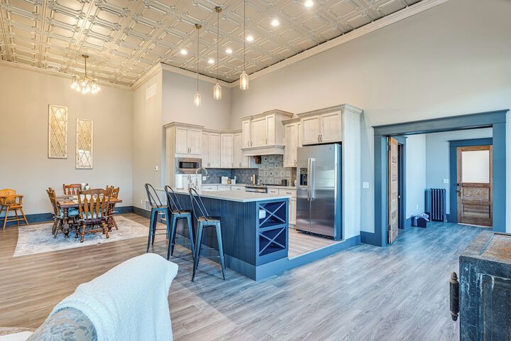 Florence Vacation Rental w / Rooftop Deck!