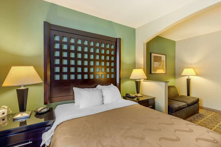 Room 25 of 30