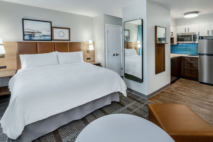Room 44 of 56