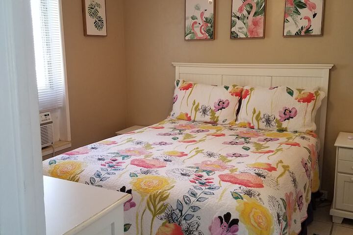 Room 70 of 218