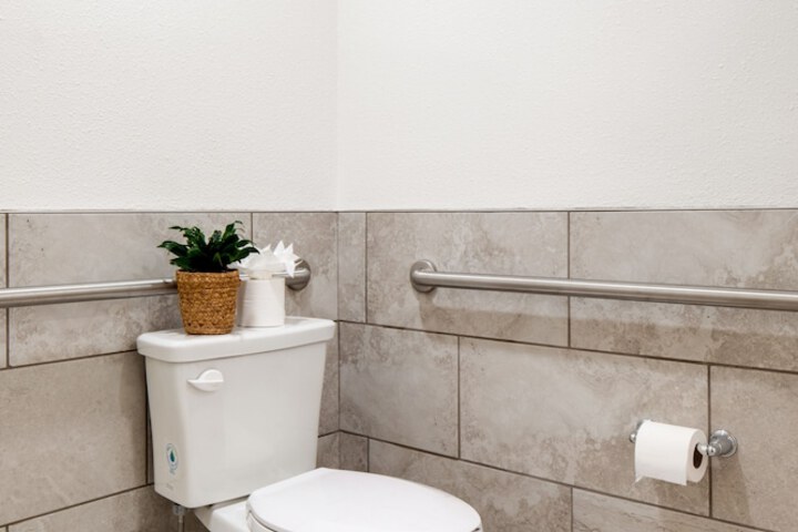 Ayres Suites Diamond Bar