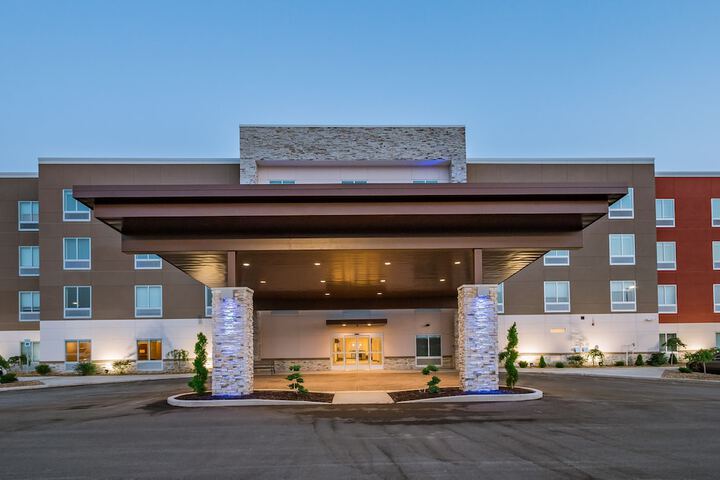Hotel 1 of 33