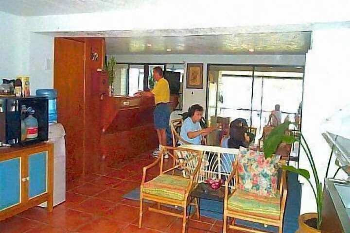 Hotel Interior 11 of 40