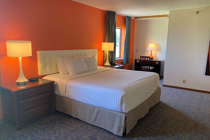 Room 11 of 20