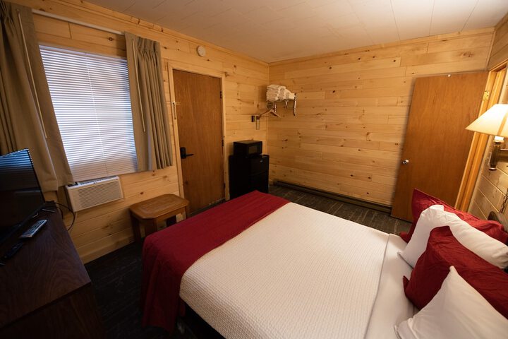 Room 14 of 17