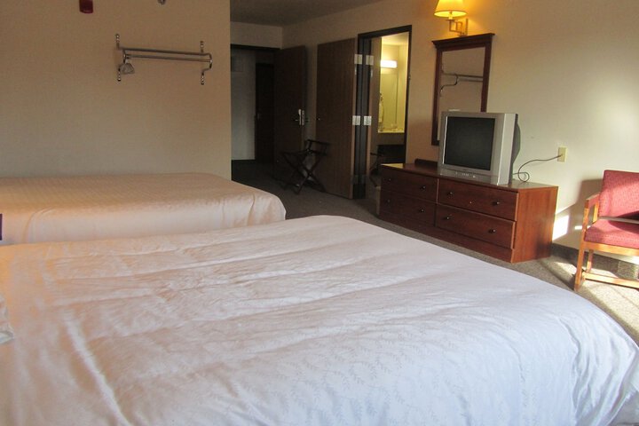 Room 12 of 36