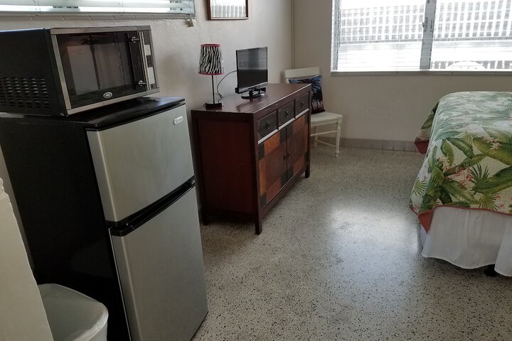 Room 153 of 218