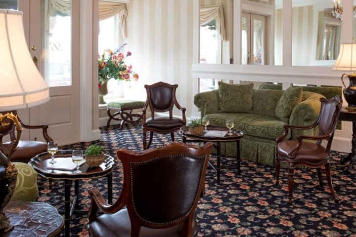 Belfast Bay Inn