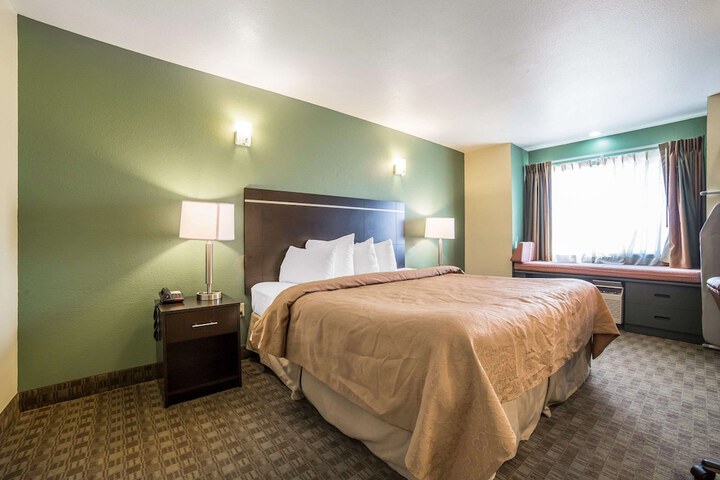 Room 18 of 44