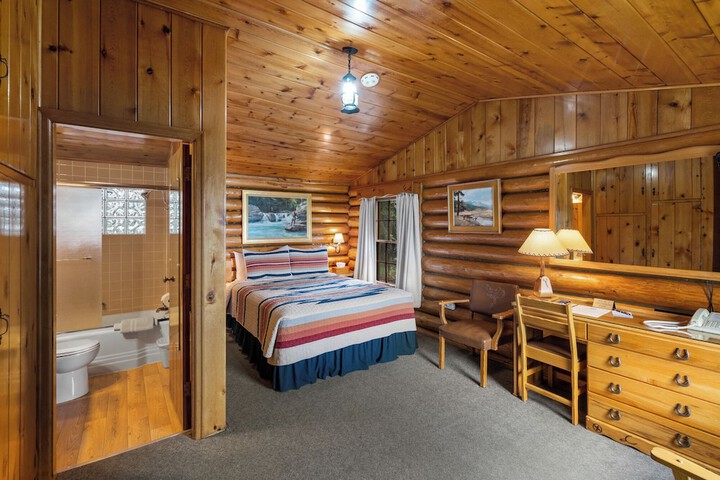El Western Cabins & Lodges