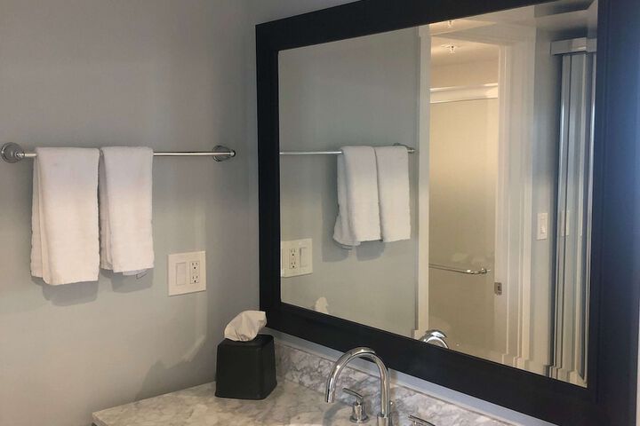 Room 21 of 29