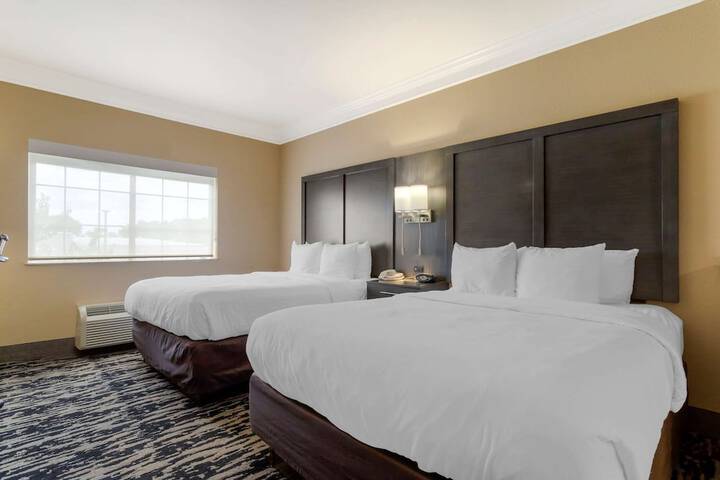 Room 21 of 43