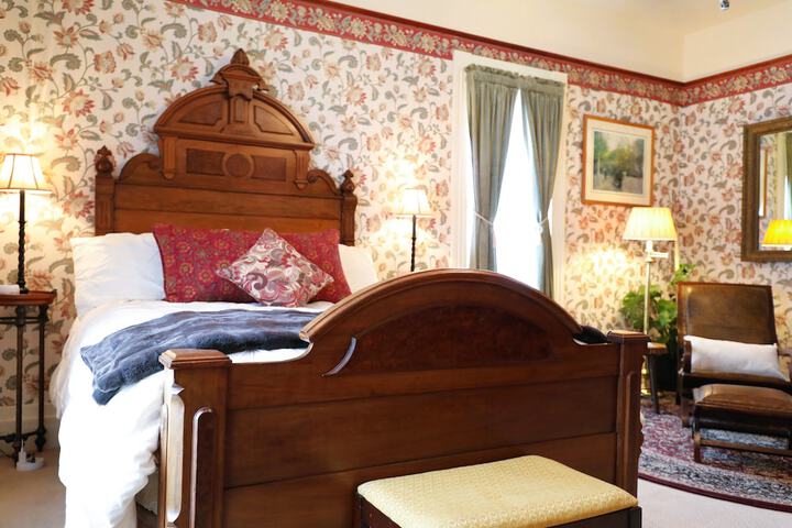 The Adams Pragge House