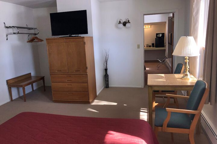 Room 26 of 44