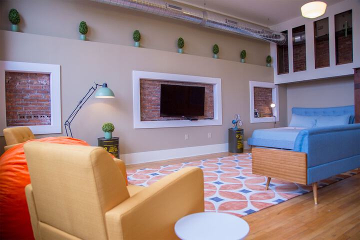 Room 87 of 185