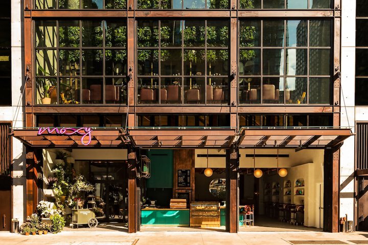 Hotel 4 of 68
