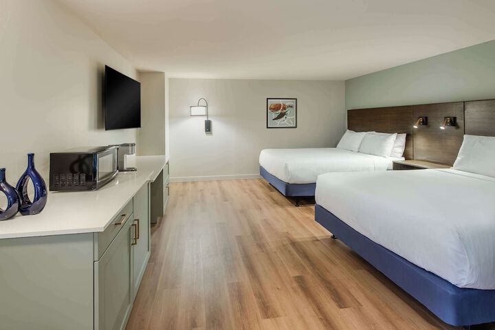 Room 20 of 35