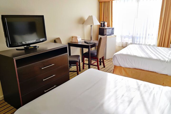 Room 43 of 90
