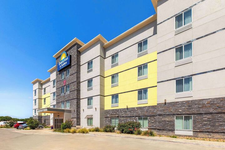 Hotel 2 of 52