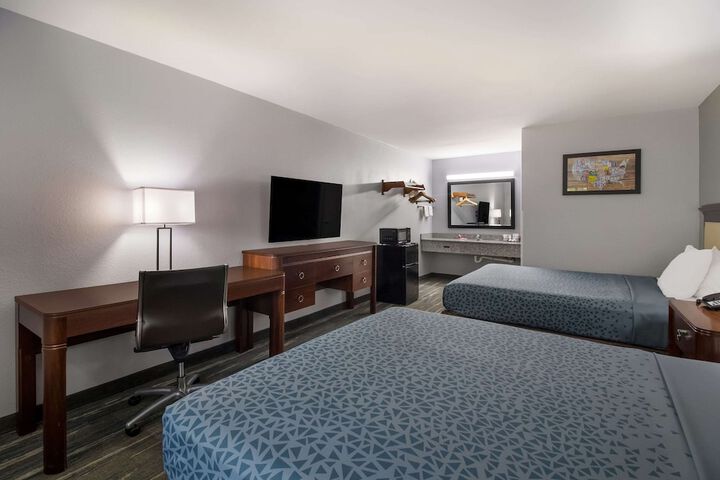 Room 7 of 20