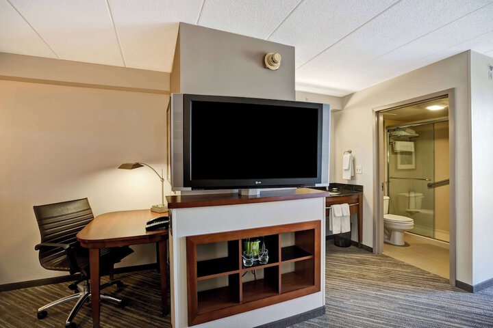 Room 21 of 39