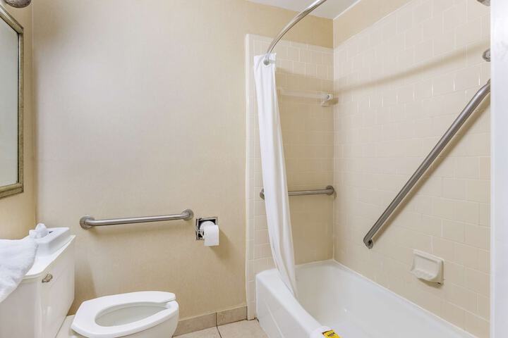 Best Western Plus Governors Inn