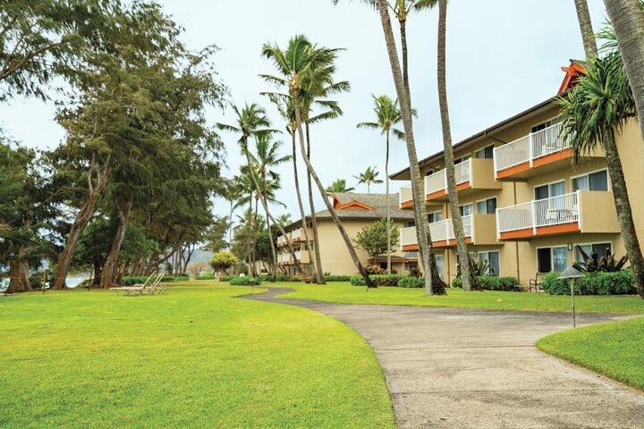 Kauai Coast at the Beachboy