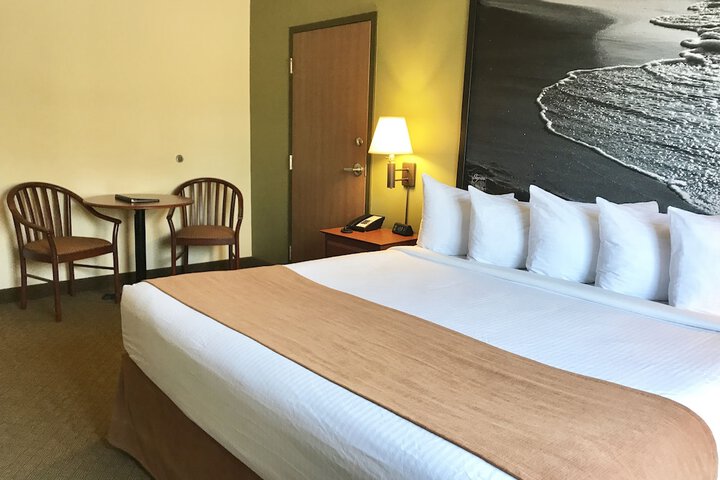 Room 34 of 86
