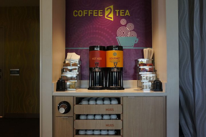Breakfast/Coffee Service 37 of 44