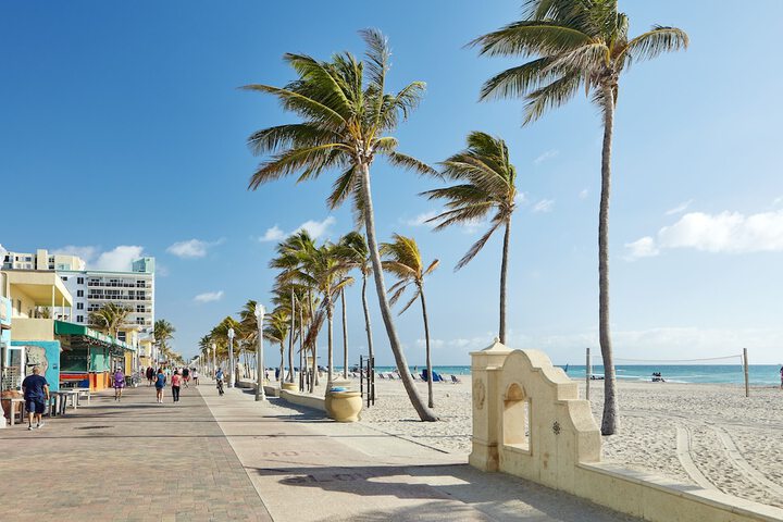 Costa Hollywood Beach Resort