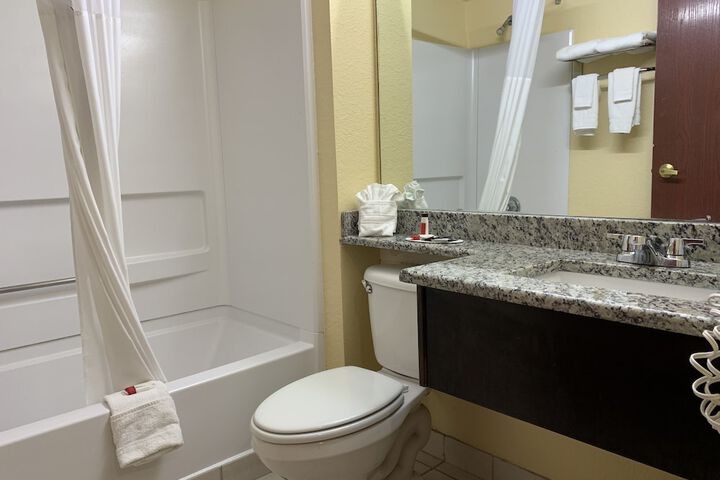 Room 44 of 95